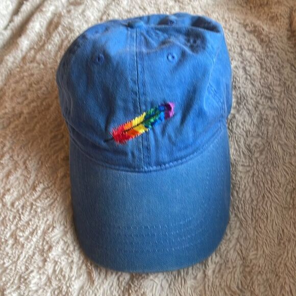 Otto rainbow, feather hat - Picture 2 of 7